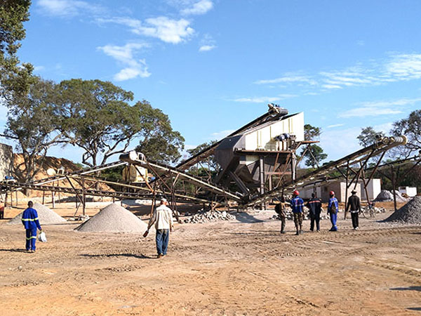 碎石機(jī)械設(shè)備一套多少錢(qián)？