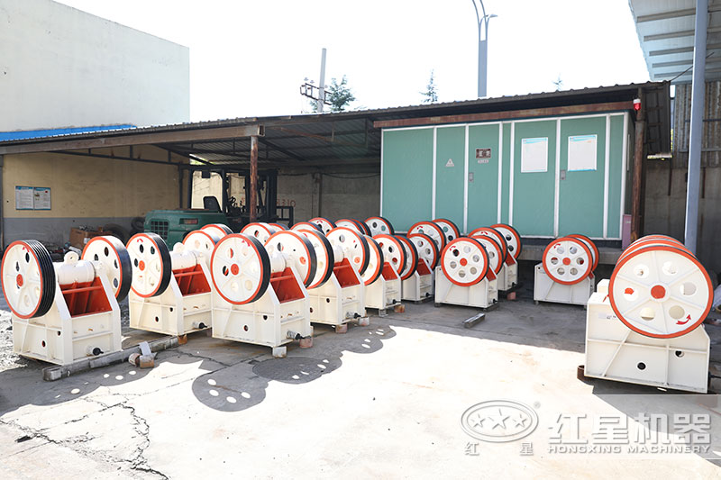 小型顎式粉碎機圖片 小型顎式粉碎機圖片