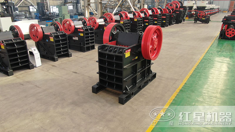 顎式破碎機(jī)，一小時(shí)10-1000噸