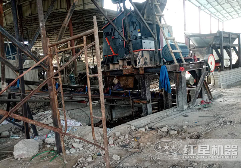 鄂破反擊破+篩分機 鄂破反擊破+篩分機