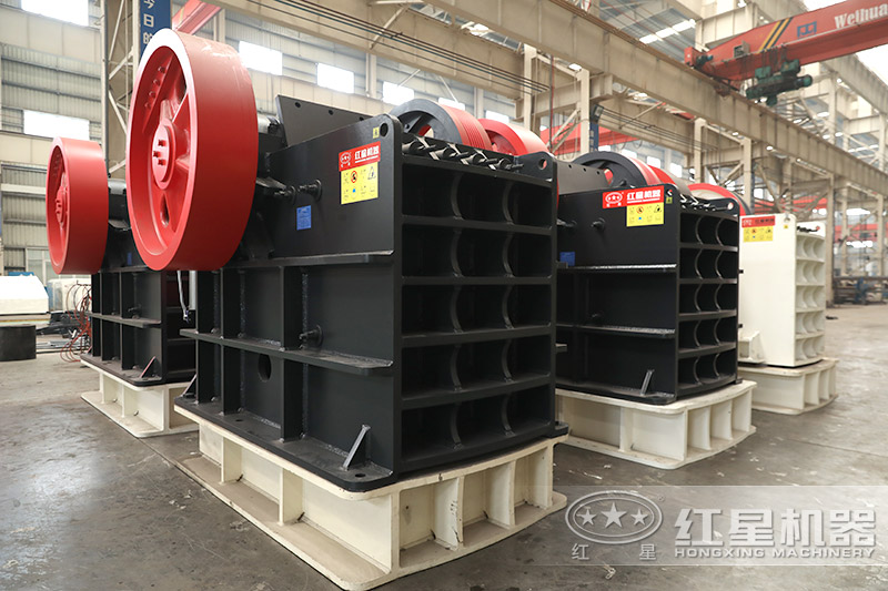 廢舊水泥塊顎式破碎機(jī)