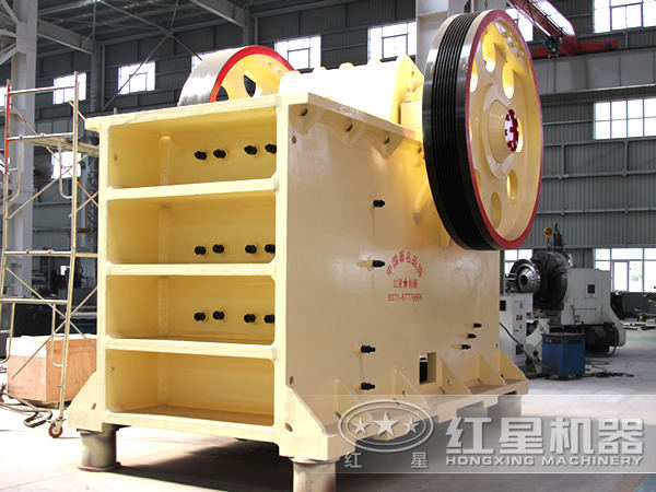 鵝卵石顎式破碎機(jī) 鵝卵石顎式破碎機(jī)