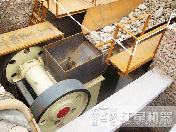 砂石生產(chǎn)現(xiàn)場(chǎng)