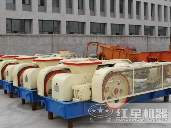 水泥對輥破碎機(jī)