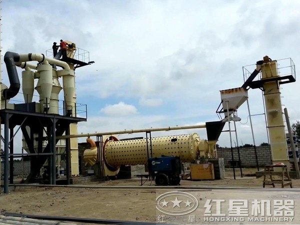 干式石粉球磨機(jī) 干式石粉球磨機(jī)