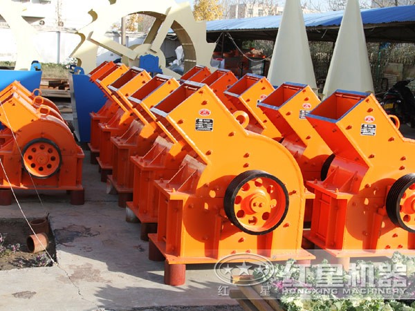 小型錘破碎石機(jī) 小型錘破碎石機(jī)