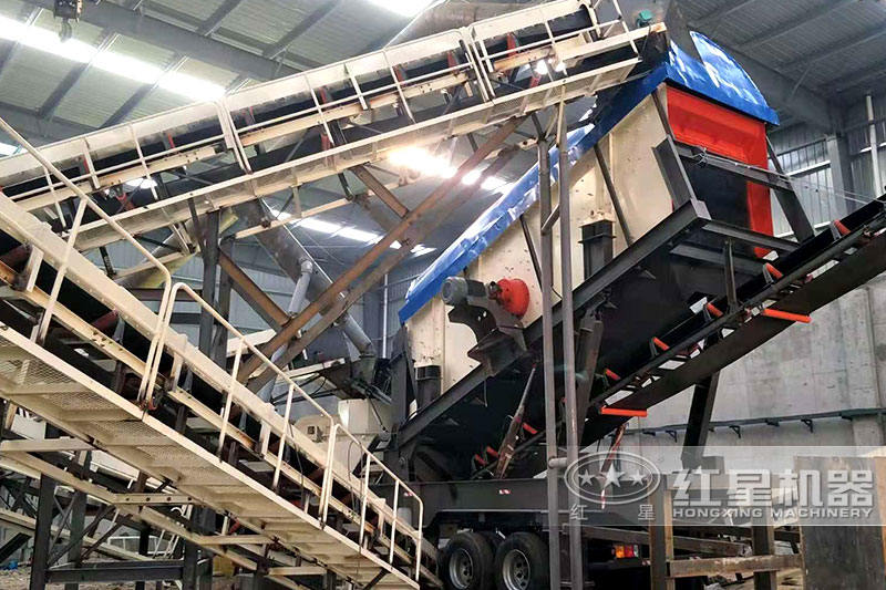 移動(dòng)小型碎沙機(jī)施工現(xiàn)場