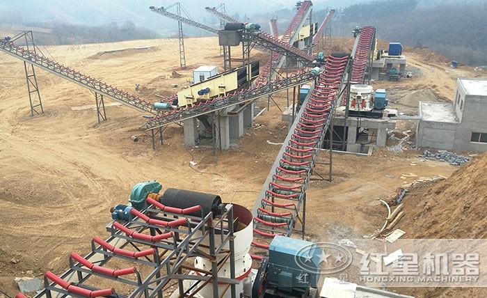 大型圓錐機(jī)現(xiàn)場 大型圓錐機(jī)現(xiàn)場