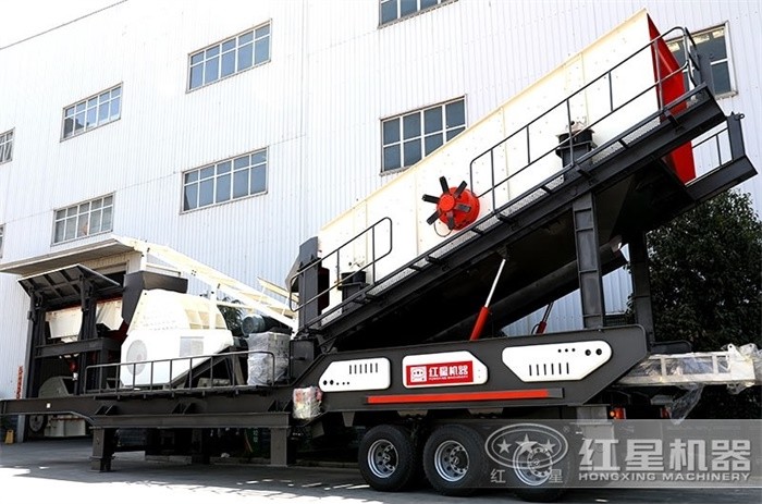 時產300噸移動重錘式破碎生產線 時產300噸移動重錘式破碎生產線