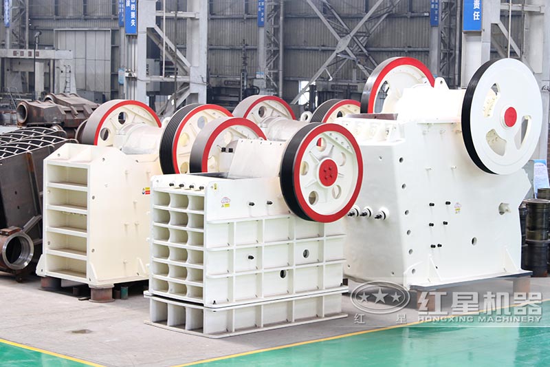 顎式破碎機型號多樣，現(xiàn)貨