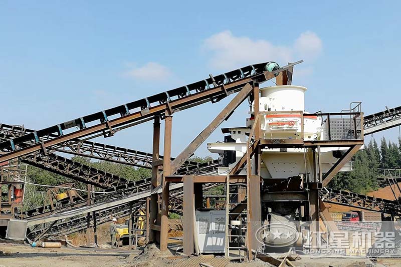 時產(chǎn)300噸噸全套破石子機(jī)客戶現(xiàn)場，可參觀