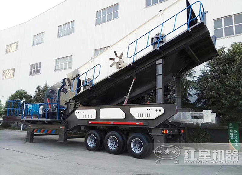 掛上車頭就能跑，輕松穿越平地、山路、沼澤