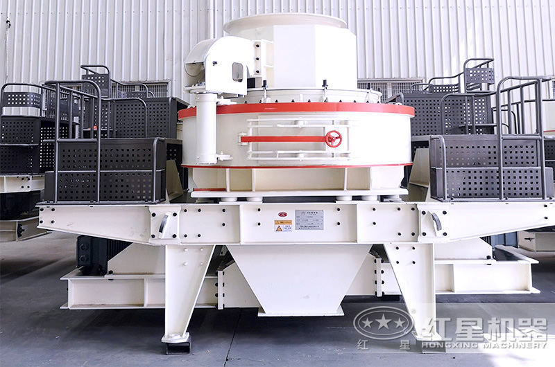 制砂機(jī)常搭配破碎設(shè)備組成一條生產(chǎn)線(xiàn)