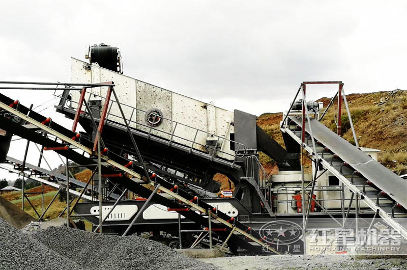 移動(dòng)式混凝土破碎機(jī)，一體化生產(chǎn)提高效率40%