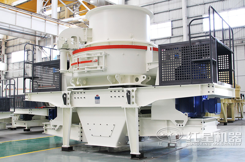 鵝卵石制沙成本多少？時(shí)產(chǎn)200噸鵝卵石碎沙機(jī)多少錢(qián)一臺(tái)？