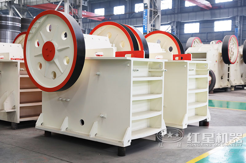 石子廠現(xiàn)在的行情怎么樣？石子破碎機(jī)整套設(shè)備有哪些？