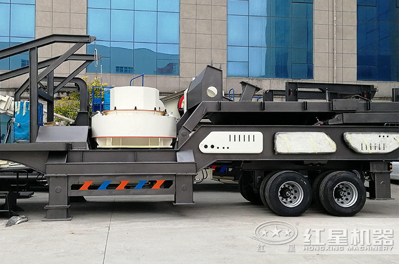 大型采石場(chǎng)制砂機(jī)之移動(dòng)制砂機(jī)